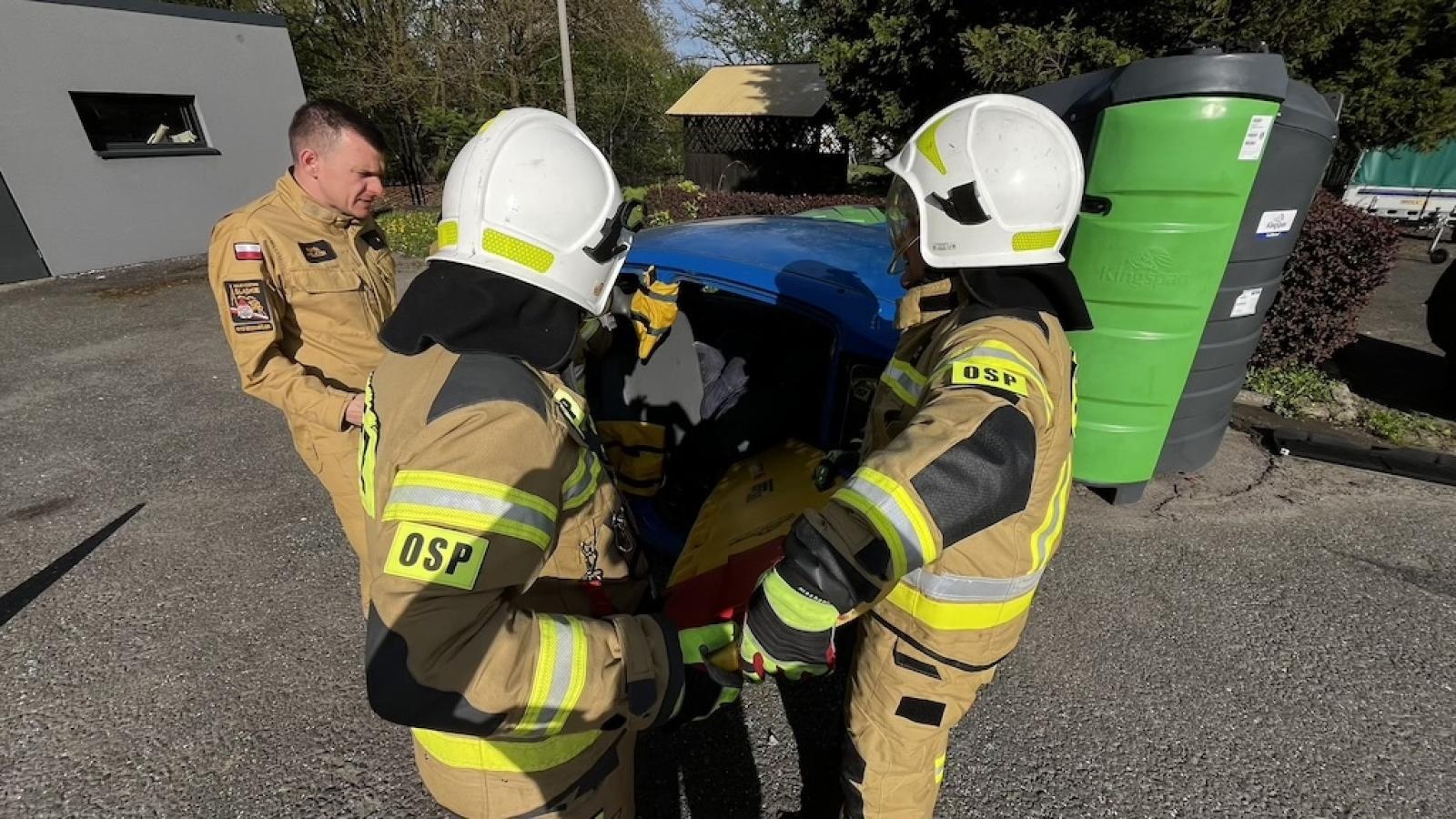 Zdjęcie w galerii na portalu naszwodzislaw.com: Szkolenie z zakresu ratownictwa technicznego w wodzisławskiej komendzie wiadomości z regionu