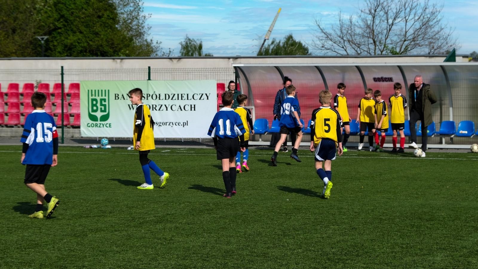 Zdjęcie w galerii na portalu naszwodzislaw.com: 300 zawodników rywalizowało o Puchar Tymbarku wiadomości z regionu