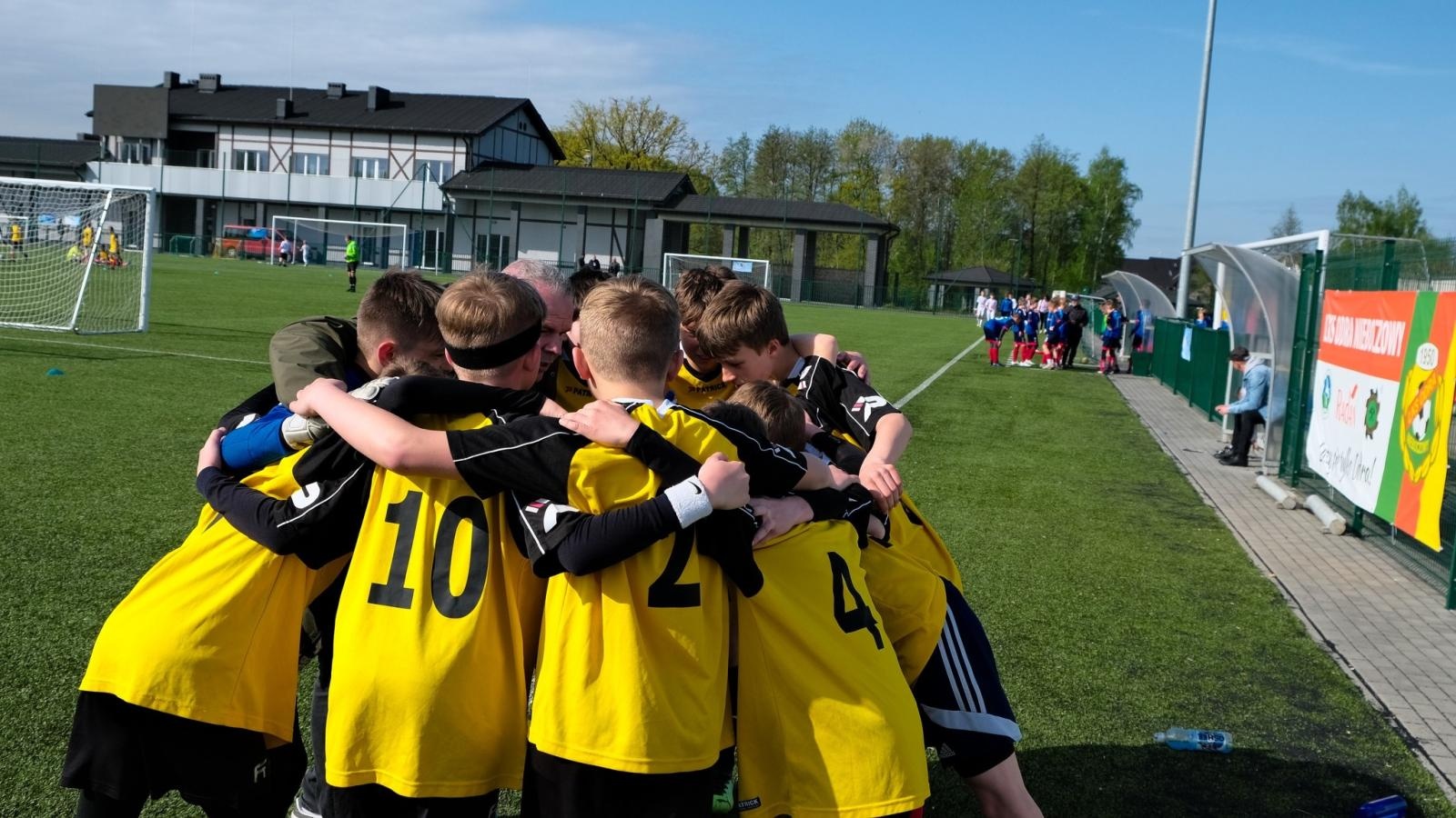 Zdjęcie w galerii na portalu naszwodzislaw.com: 300 zawodników rywalizowało o Puchar Tymbarku wiadomości z regionu