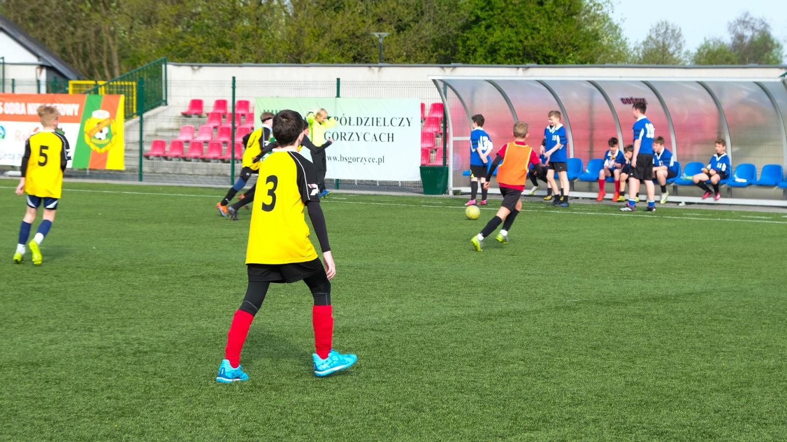 Zdjęcie w galerii na portalu naszwodzislaw.com: 300 zawodników rywalizowało o Puchar Tymbarku wiadomości z regionu