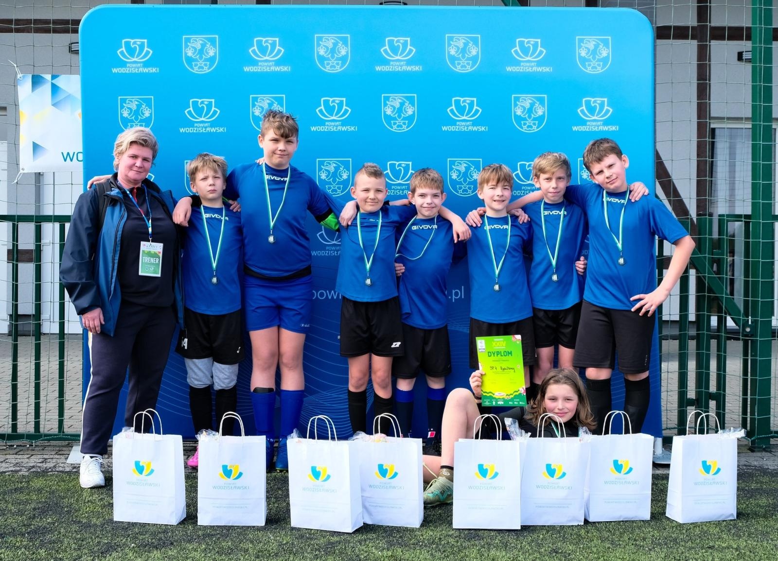 Zdjęcie w galerii na portalu naszwodzislaw.com: 300 zawodników rywalizowało o Puchar Tymbarku wiadomości z regionu