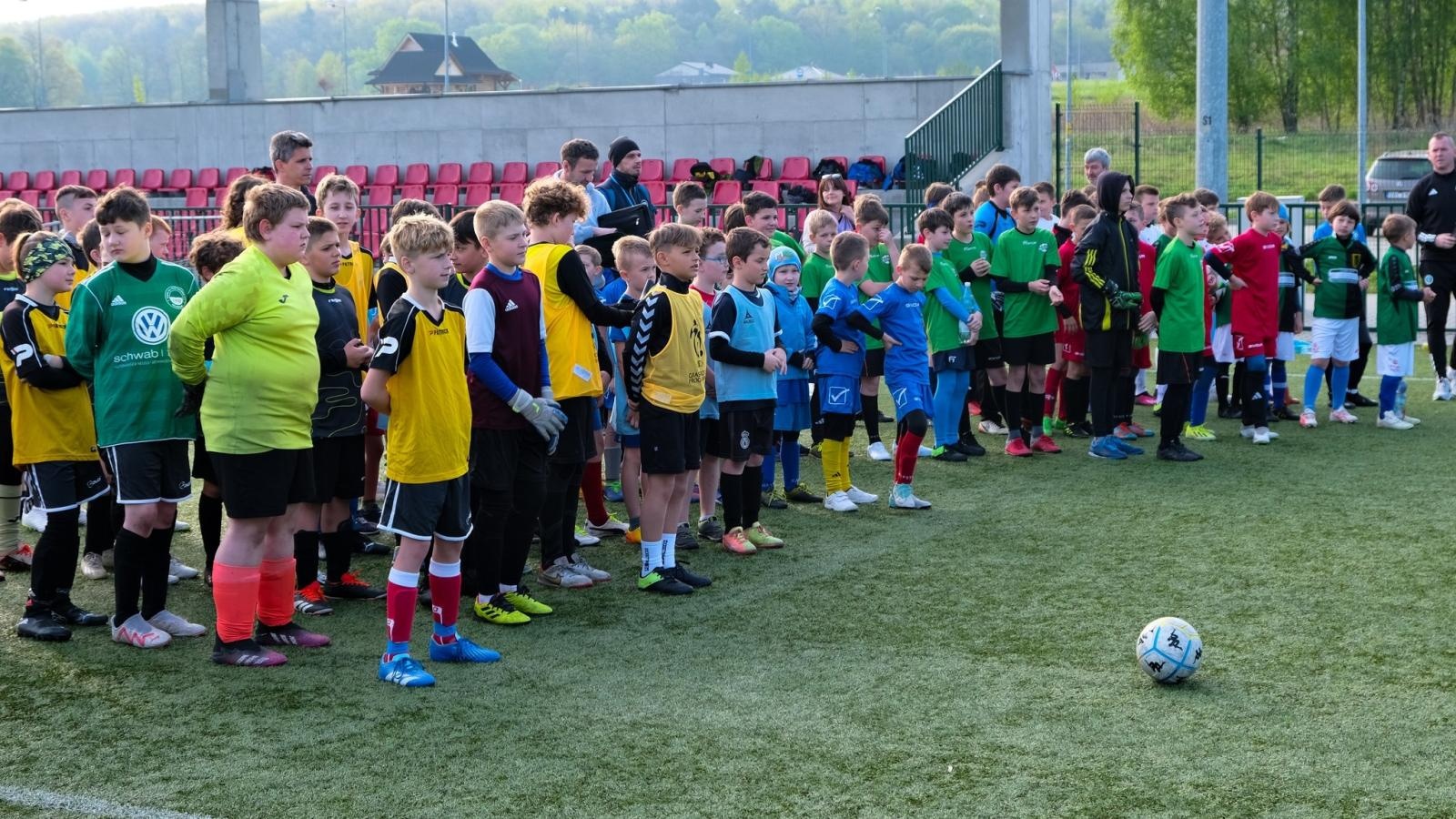 Zdjęcie w galerii na portalu naszwodzislaw.com: 300 zawodników rywalizowało o Puchar Tymbarku wiadomości z regionu