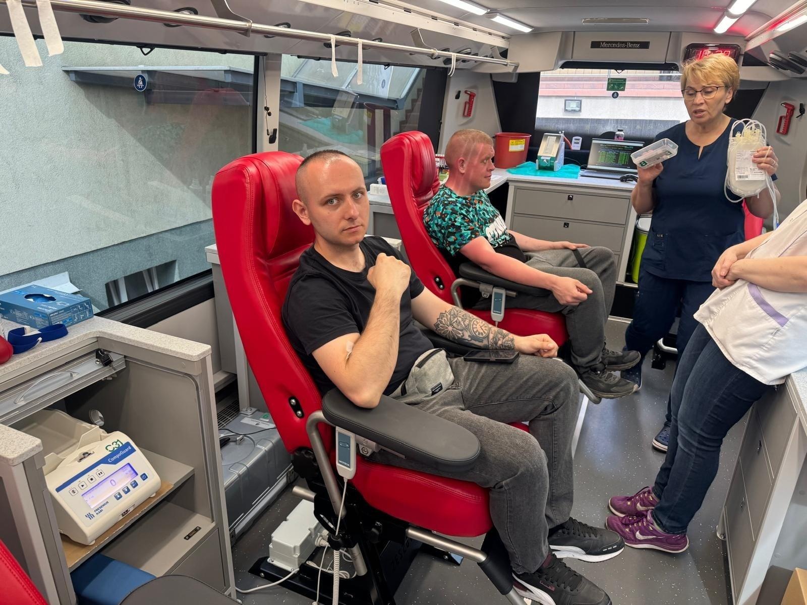 Zdjęcie w galerii na portalu naszwodzislaw.com: W Syryni zebrano niemal osiem litrów krwi wiadomości z regionu