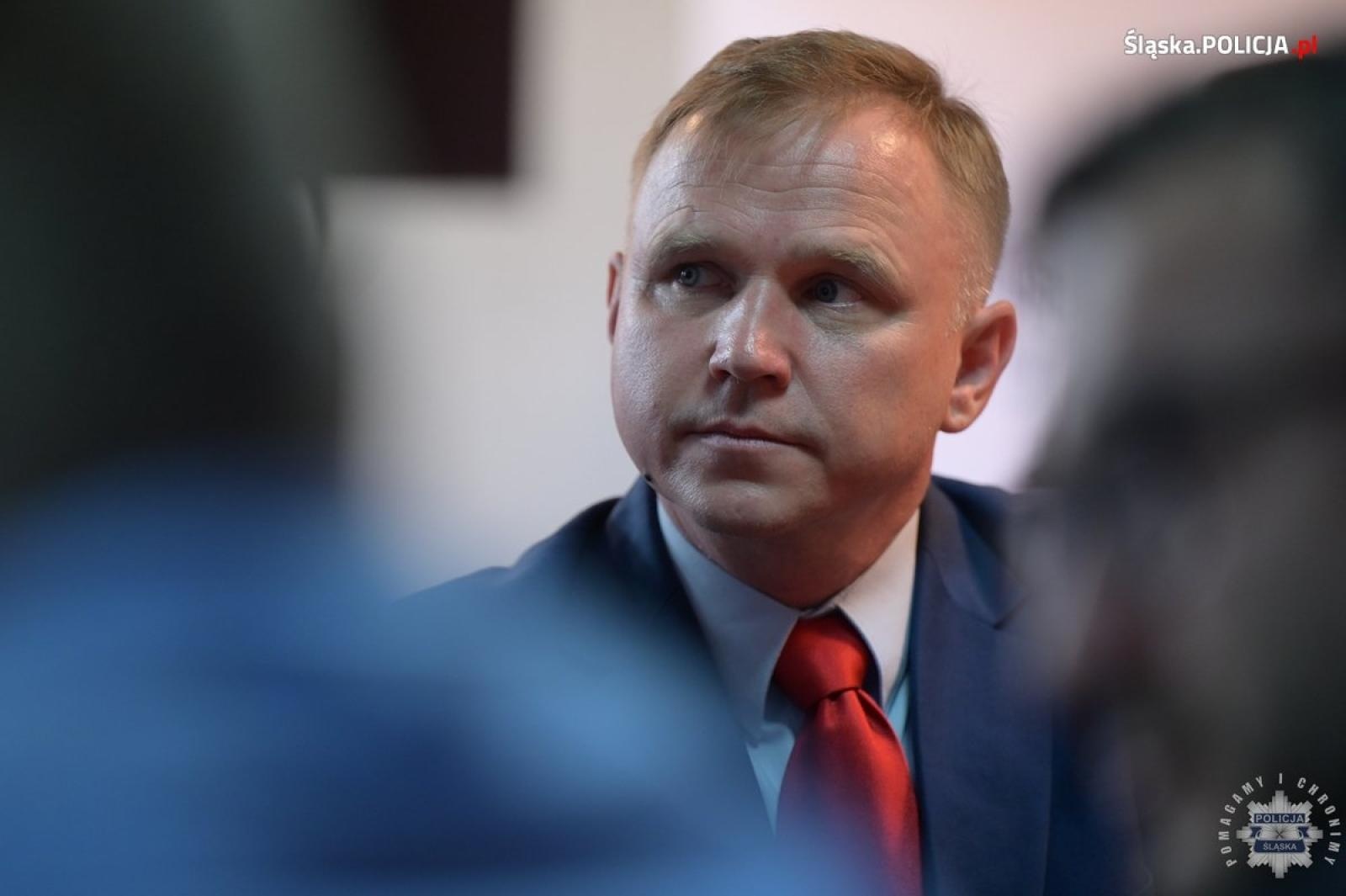 Zdjęcie w galerii na portalu naszwodzislaw.com: Przedstawiciele UE wizytowali śląski garnizon policji wiadomości z regionu