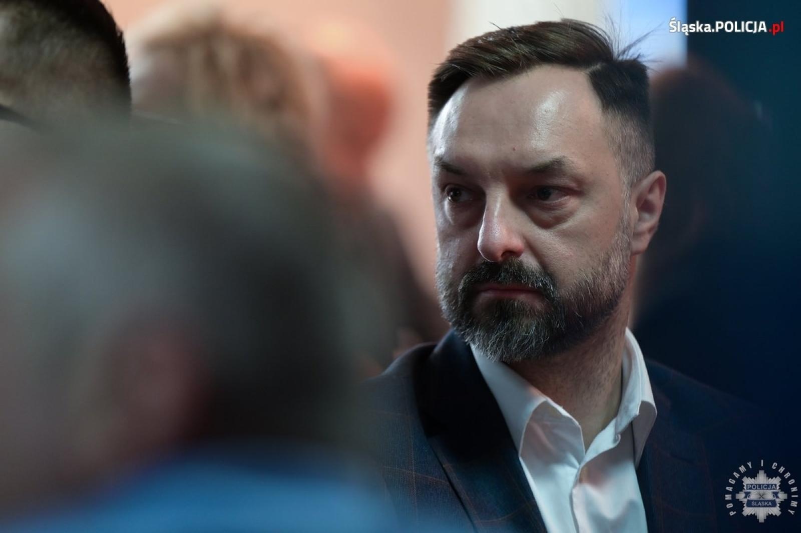 Zdjęcie w galerii na portalu naszwodzislaw.com: Przedstawiciele UE wizytowali śląski garnizon policji wiadomości z regionu