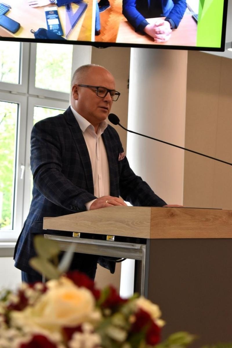 Zdjęcie w galerii na portalu naszwodzislaw.com: Olimpiada Wiedzy i Umiejętności Budowlanych. Uczeń ZST najlepszy wiadomości z regionu