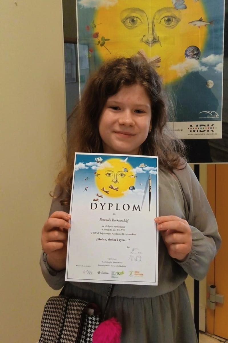 Zdjęcie w galerii na portalu naszwodzislaw.com: Recytatorskie laury dla ucznia skrzyszowskiej podstawówki wiadomości z regionu
