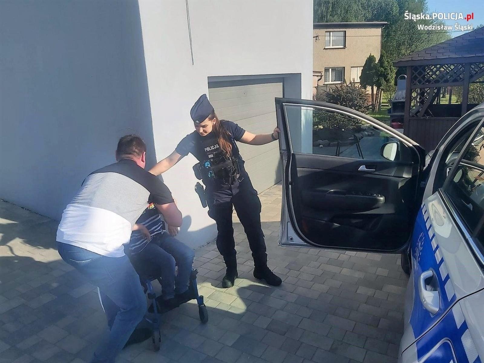 Zdjęcie w galerii na portalu naszwodzislaw.com: Gorzyccy policjanci spełnili marzenie Bartka [FOTO] wiadomości z regionu