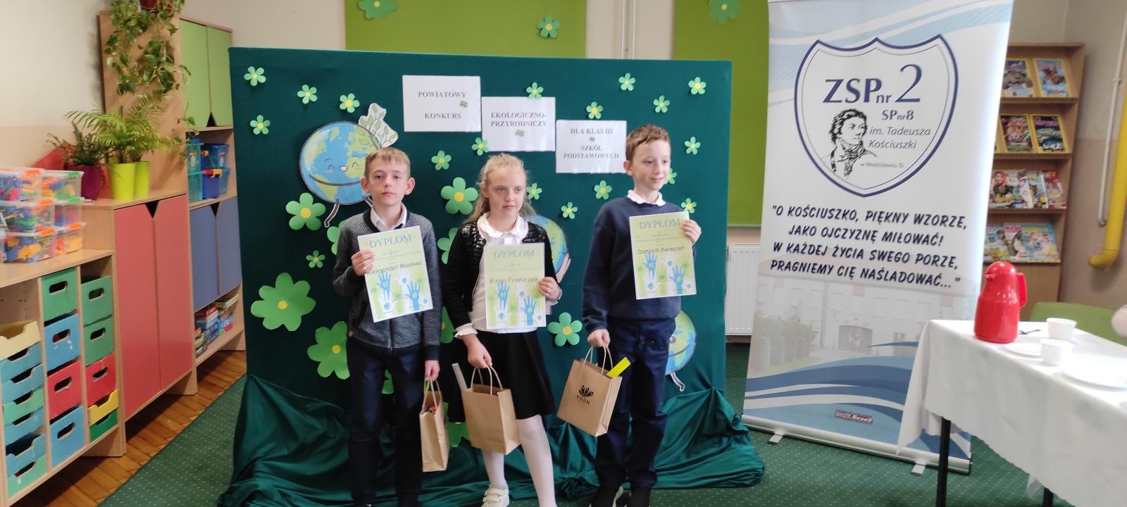 Zdjęcie w galerii na portalu naszwodzislaw.com: VI Powiatowy Konkurs Przyrodniczo-Ekologiczny dla klas trzecich za nami wiadomości z regionu