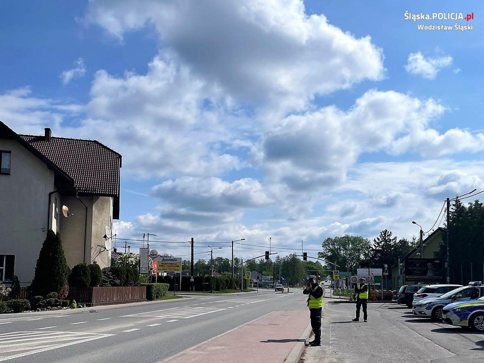 Zdjęcie w galerii na portalu naszwodzislaw.com: Uwaga kierowcy! Trwają policyjne działania Prędkość wiadomości z regionu