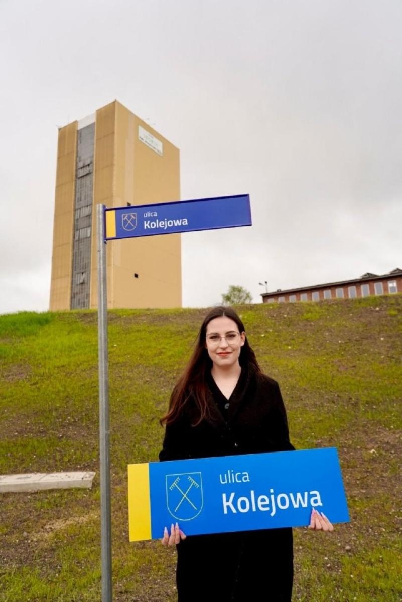 Zdjęcie w galerii na portalu naszwodzislaw.com: Nowa ulica w Rydułtowach ma już swą nazwę [FOTO] wiadomości z regionu