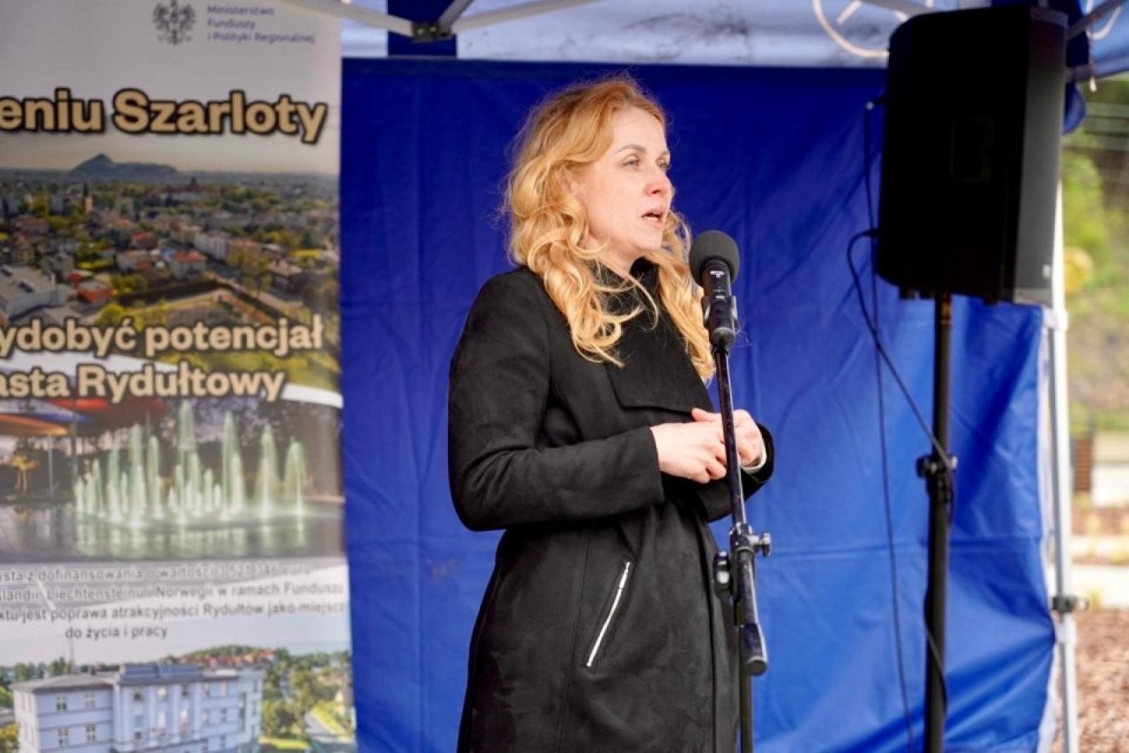 Zdjęcie w galerii na portalu naszwodzislaw.com: Nowa ulica w Rydułtowach ma już swą nazwę [FOTO] wiadomości z regionu