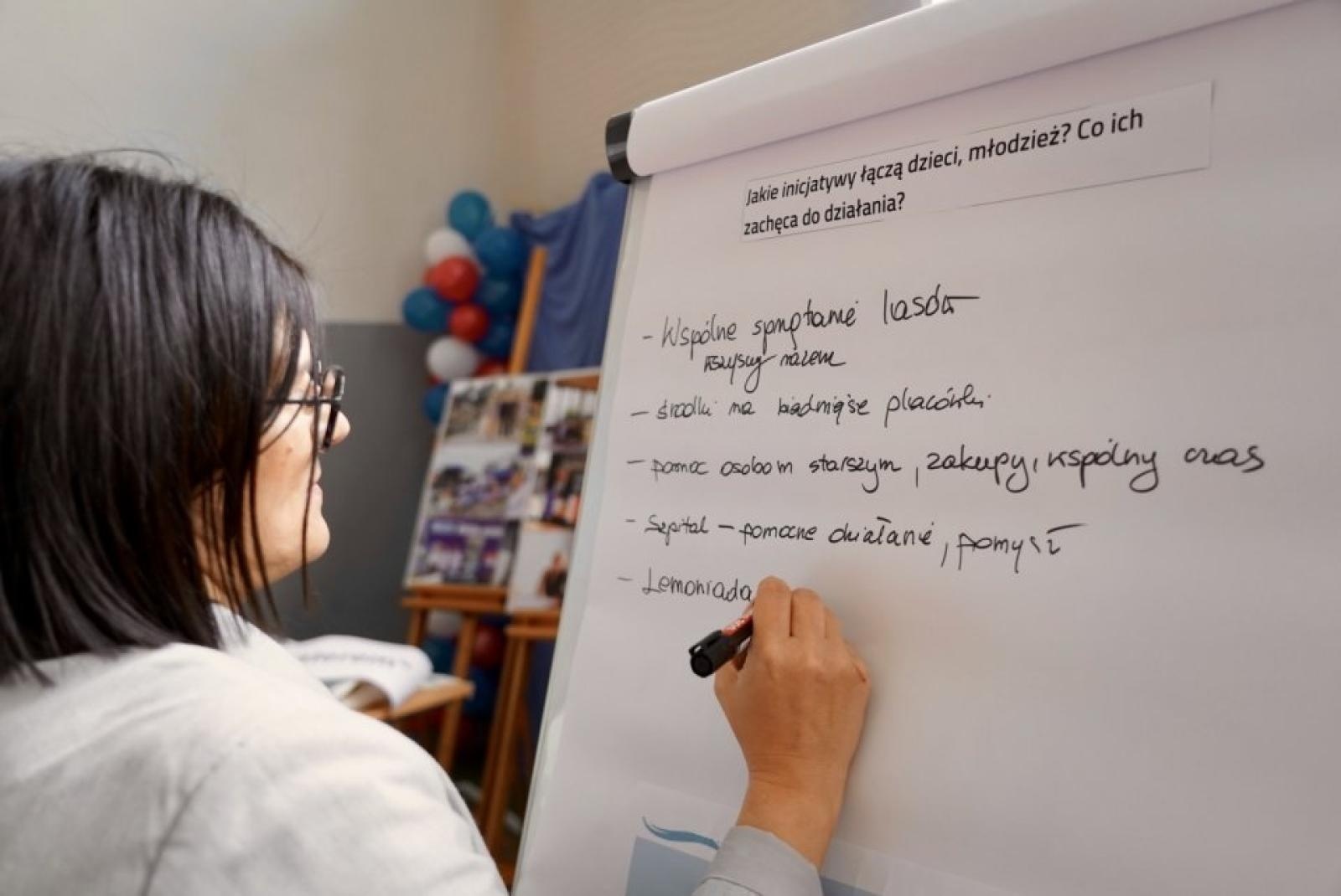 Zdjęcie w galerii na portalu naszwodzislaw.com: Dugnad po polsku, czyli od ucha do serducha [FOTO] wiadomości z regionu