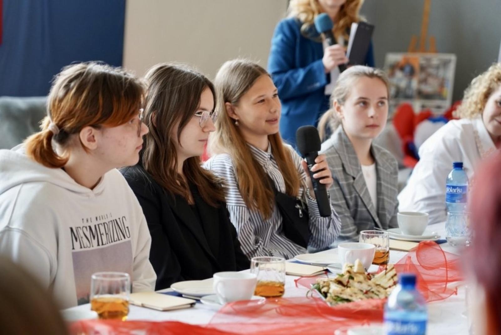 Zdjęcie w galerii na portalu naszwodzislaw.com: Dugnad po polsku, czyli od ucha do serducha [FOTO] wiadomości z regionu
