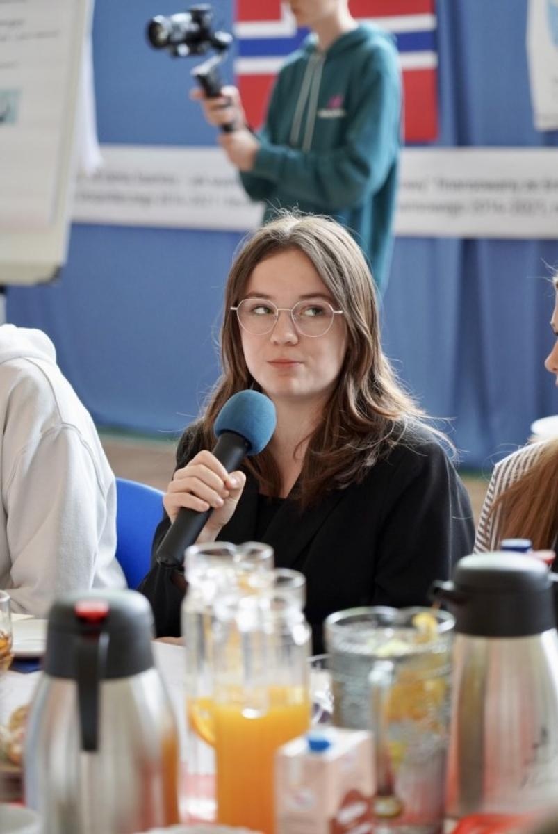 Zdjęcie w galerii na portalu naszwodzislaw.com: Dugnad po polsku, czyli od ucha do serducha [FOTO] wiadomości z regionu
