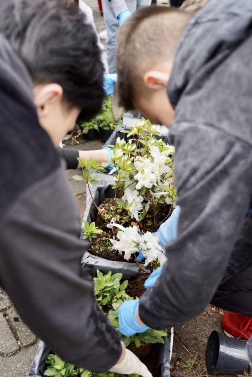 Zdjęcie w galerii na portalu naszwodzislaw.com: Dugnad po polsku, czyli od ucha do serducha [FOTO] wiadomości z regionu