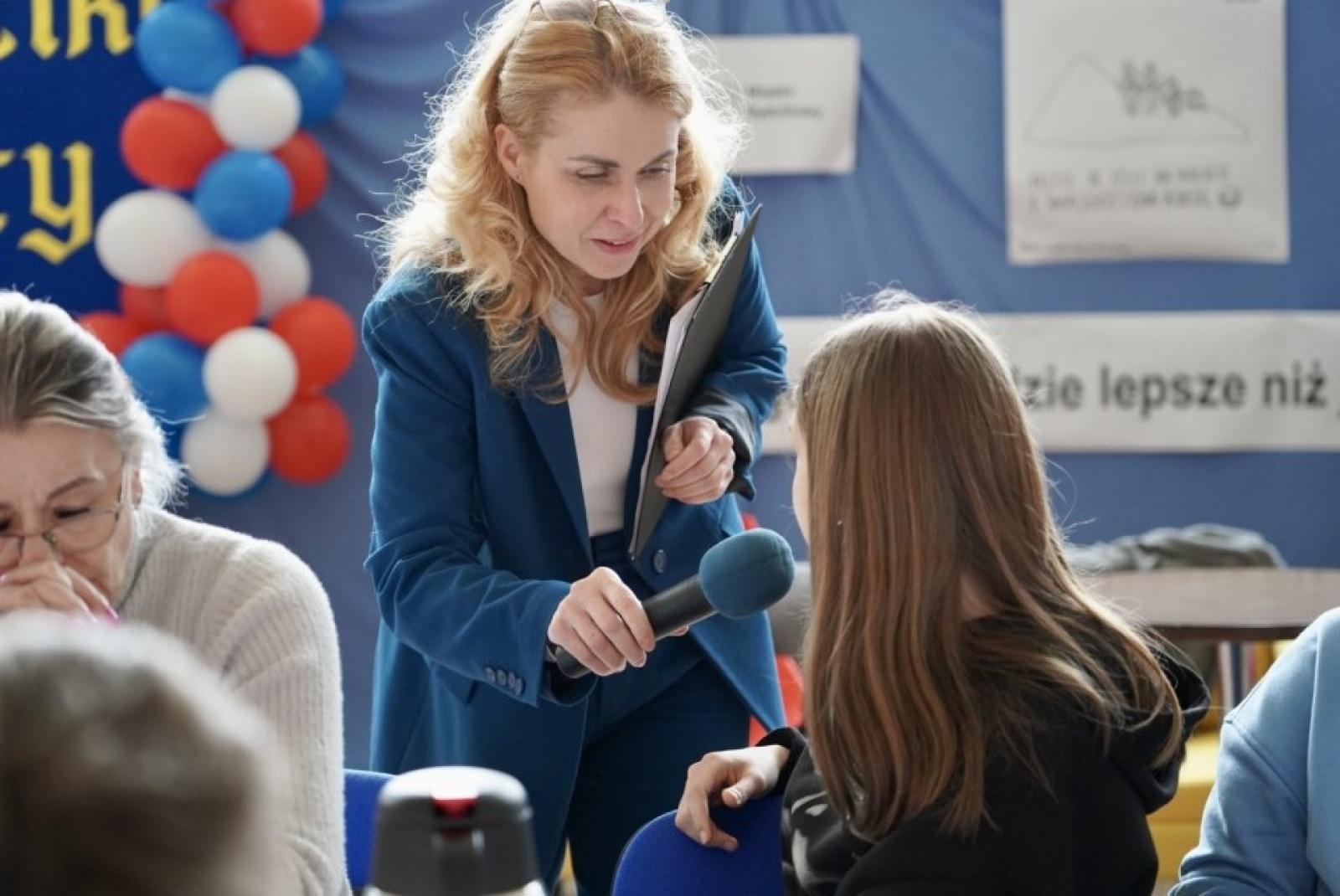 Zdjęcie w galerii na portalu naszwodzislaw.com: Dugnad po polsku, czyli od ucha do serducha [FOTO] wiadomości z regionu