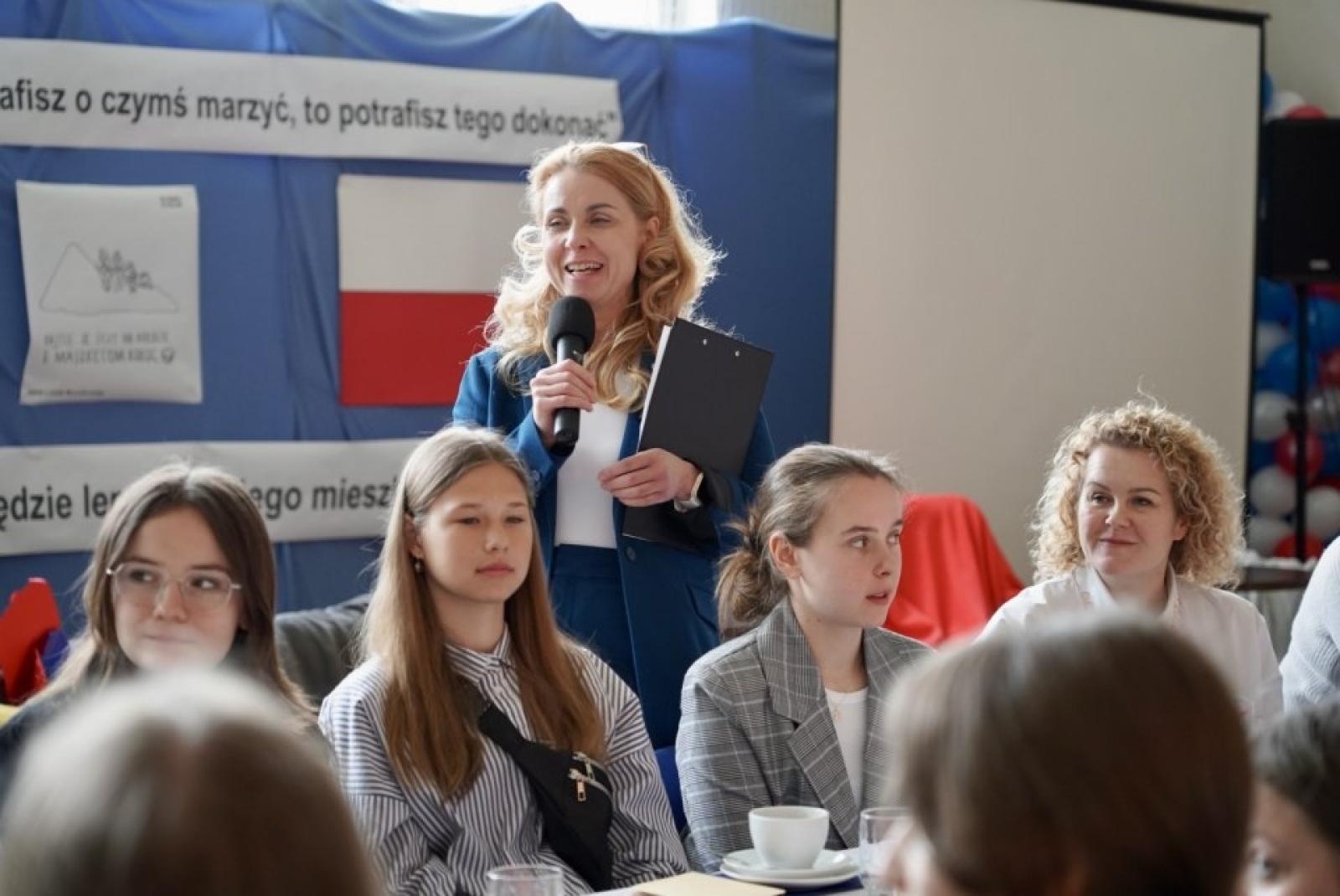 Zdjęcie w galerii na portalu naszwodzislaw.com: Dugnad po polsku, czyli od ucha do serducha [FOTO] wiadomości z regionu