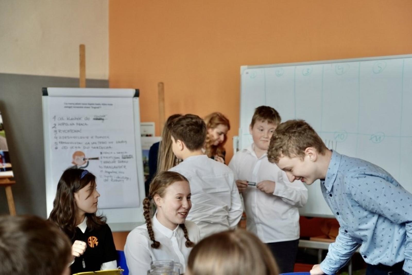 Zdjęcie w galerii na portalu naszwodzislaw.com: Dugnad po polsku, czyli od ucha do serducha [FOTO] wiadomości z regionu