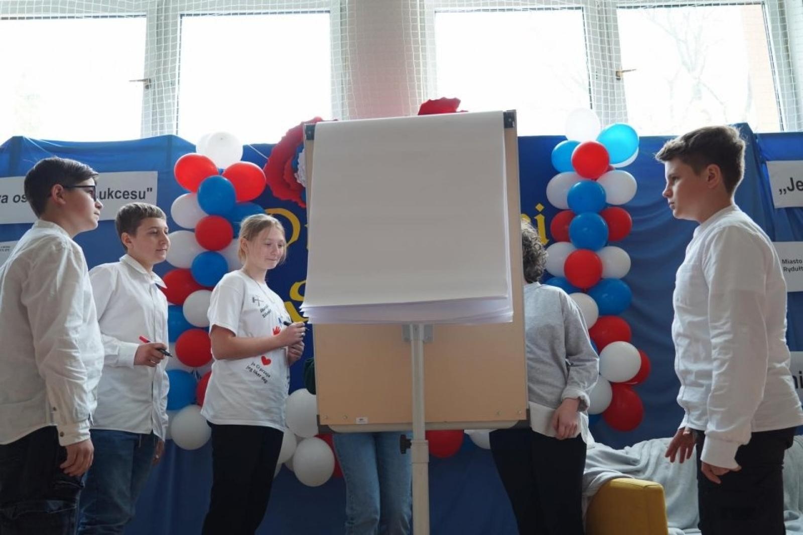 Zdjęcie w galerii na portalu naszwodzislaw.com: Diamenciki na mapie Rydułtów. Podsumowanie projektu W cieniu Szarloty [FOTO] wiadomości z regionu