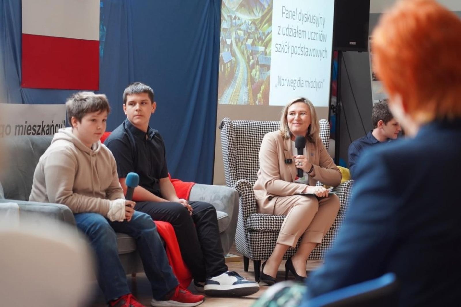 Zdjęcie w galerii na portalu naszwodzislaw.com: Diamenciki na mapie Rydułtów. Podsumowanie projektu W cieniu Szarloty [FOTO] wiadomości z regionu