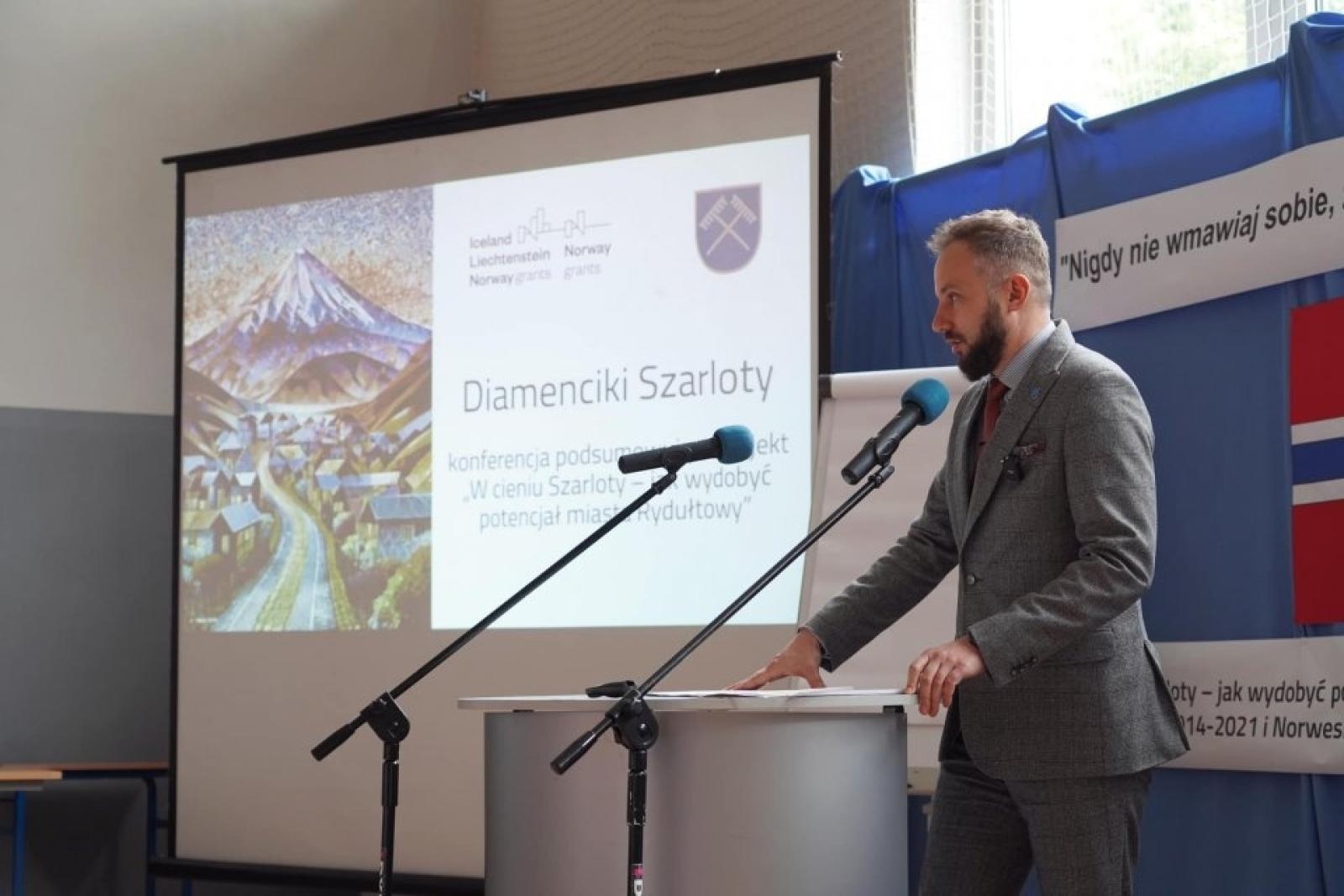 Zdjęcie w galerii na portalu naszwodzislaw.com: Diamenciki na mapie Rydułtów. Podsumowanie projektu W cieniu Szarloty [FOTO] wiadomości z regionu