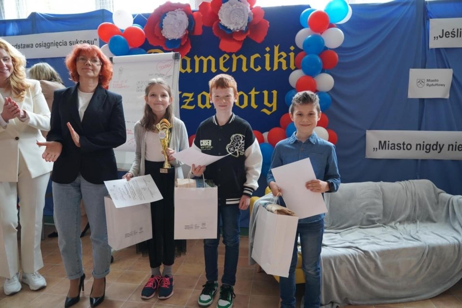 Zdjęcie w galerii na portalu naszwodzislaw.com: Diamenciki na mapie Rydułtów. Podsumowanie projektu W cieniu Szarloty [FOTO] wiadomości z regionu