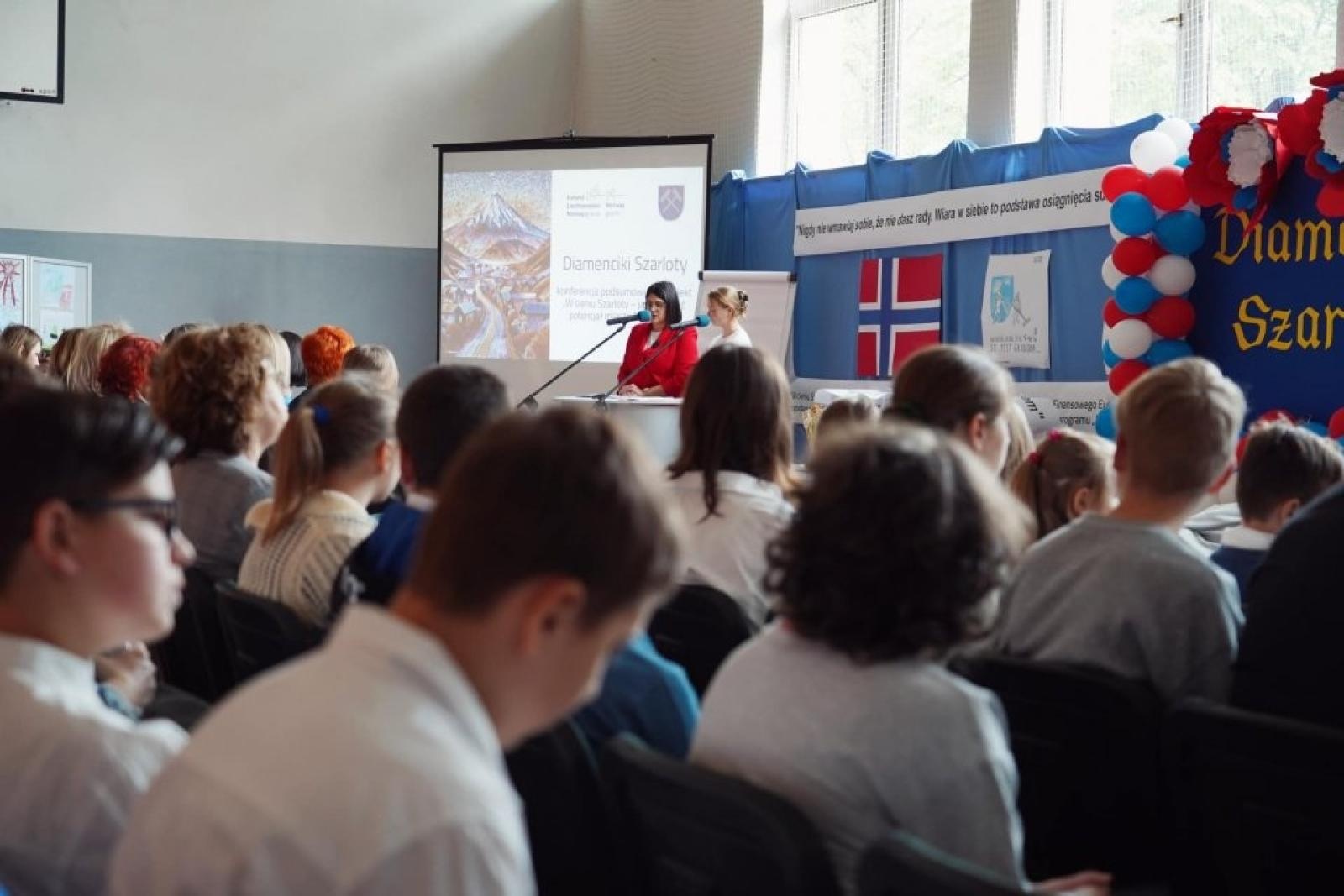 Zdjęcie w galerii na portalu naszwodzislaw.com: Diamenciki na mapie Rydułtów. Podsumowanie projektu W cieniu Szarloty [FOTO] wiadomości z regionu