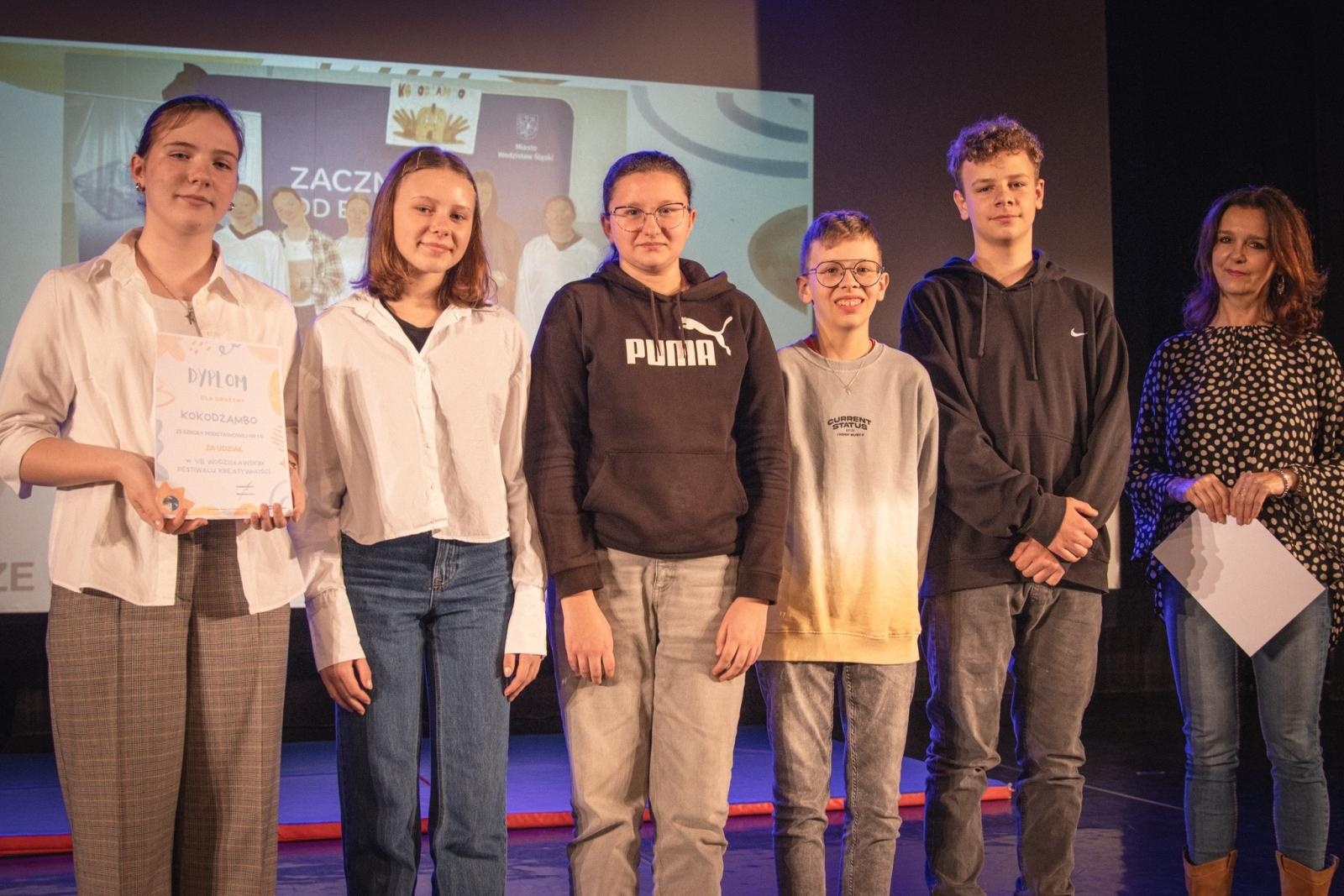 Zdjęcie w galerii na portalu naszwodzislaw.com: Po raz ósmy zaimponowali kreatywnością [FOTO] wiadomości z regionu