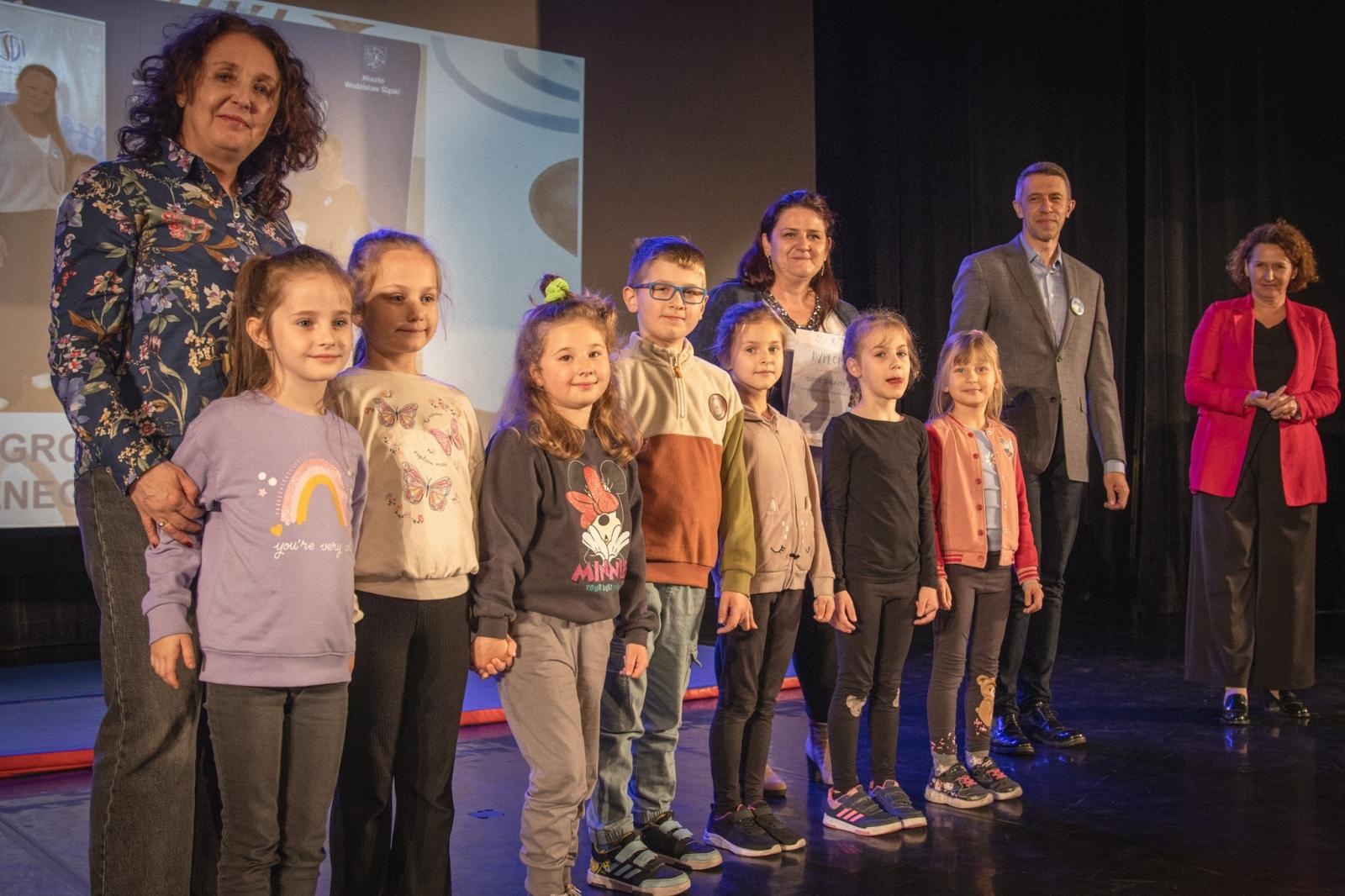 Zdjęcie w galerii na portalu naszwodzislaw.com: Po raz ósmy zaimponowali kreatywnością [FOTO] wiadomości z regionu