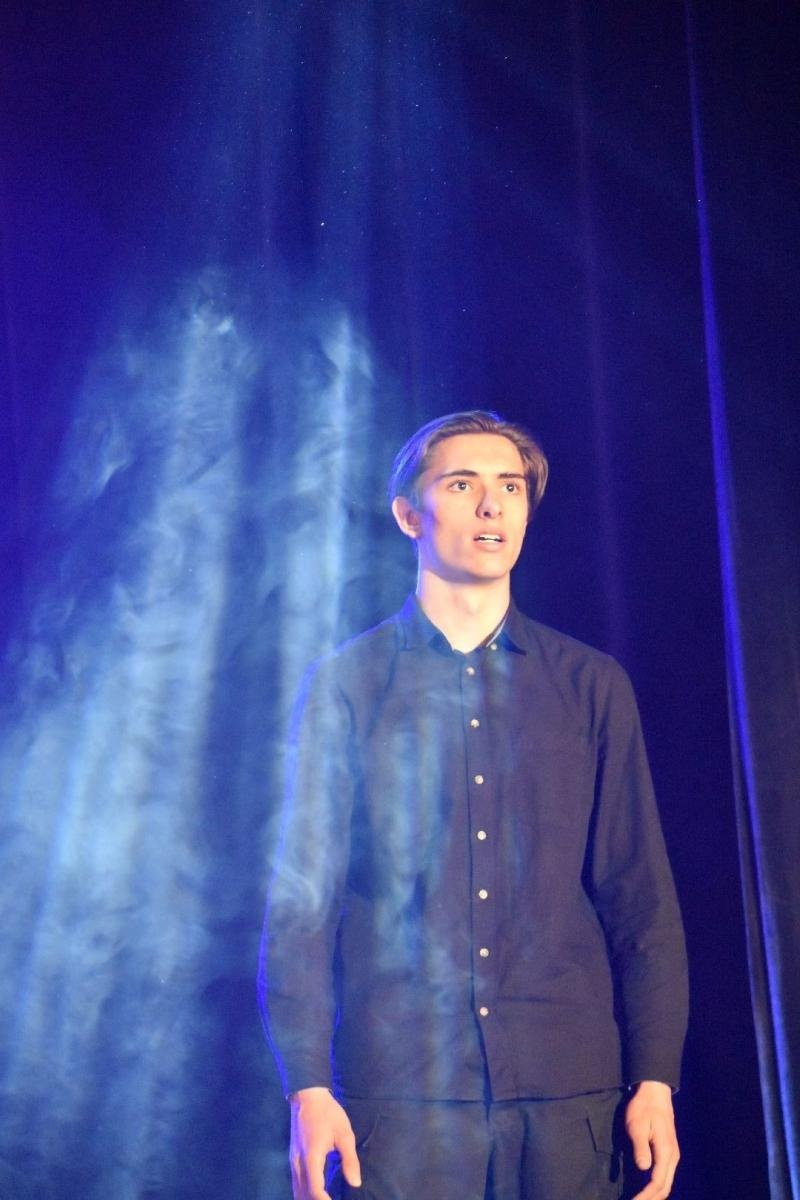 Zdjęcie w galerii na portalu naszwodzislaw.com: Maturzyści powiatowych szkół odebrali świadectwa [FOTO] wiadomości z regionu