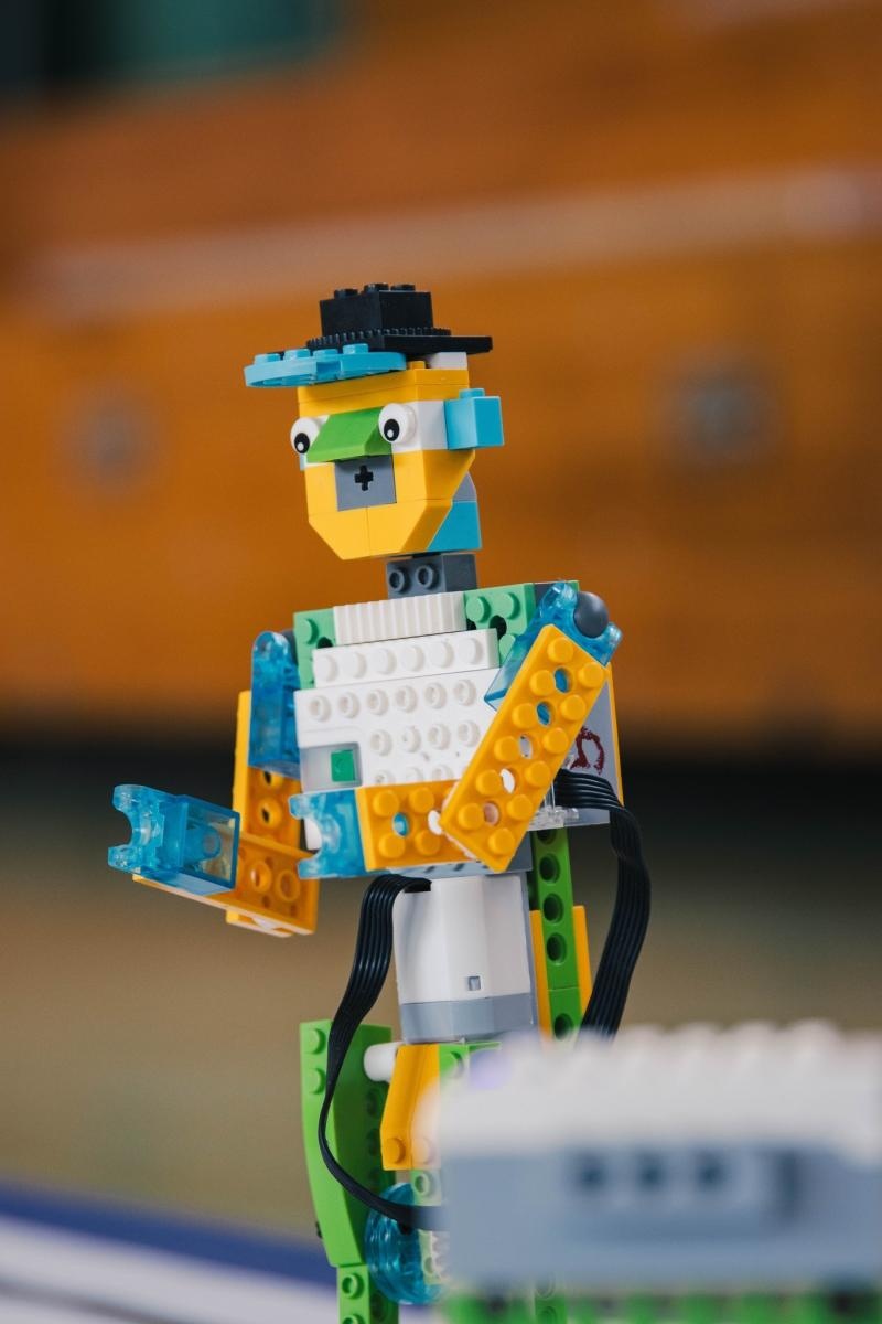 Zdjęcie w galerii na portalu naszwodzislaw.com: Miejski konkurs programowania w ZSP 2 [FOTO] wiadomości z regionu