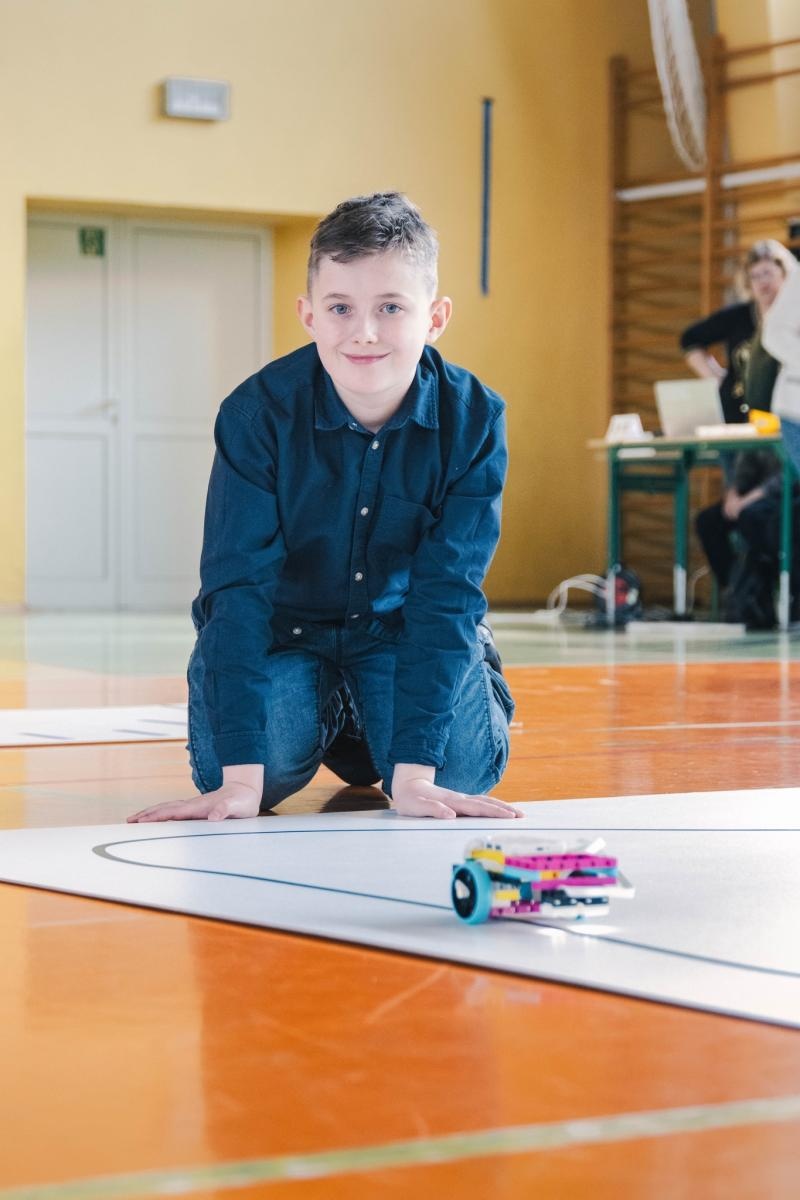 Zdjęcie w galerii na portalu naszwodzislaw.com: Miejski konkurs programowania w ZSP 2 [FOTO] wiadomości z regionu