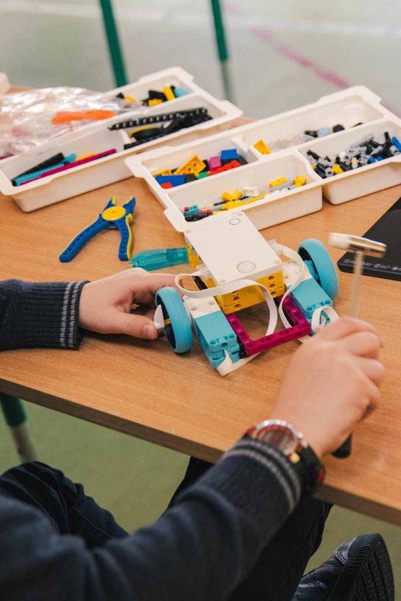 Zdjęcie w galerii na portalu naszwodzislaw.com: Miejski konkurs programowania w ZSP 2 [FOTO] wiadomości z regionu