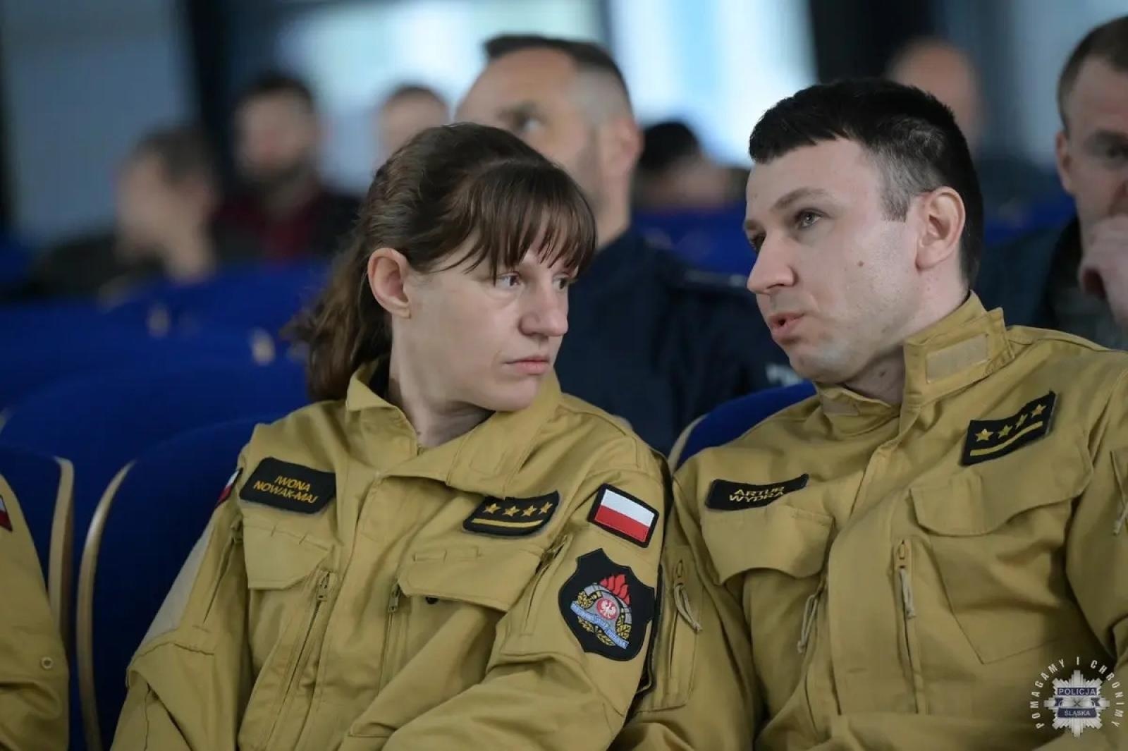 Zdjęcie w galerii na portalu naszwodzislaw.com: Policjanci i strażacy szkolili się w przeciwdziałaniu zagrożeniom CBRNE wiadomości z regionu