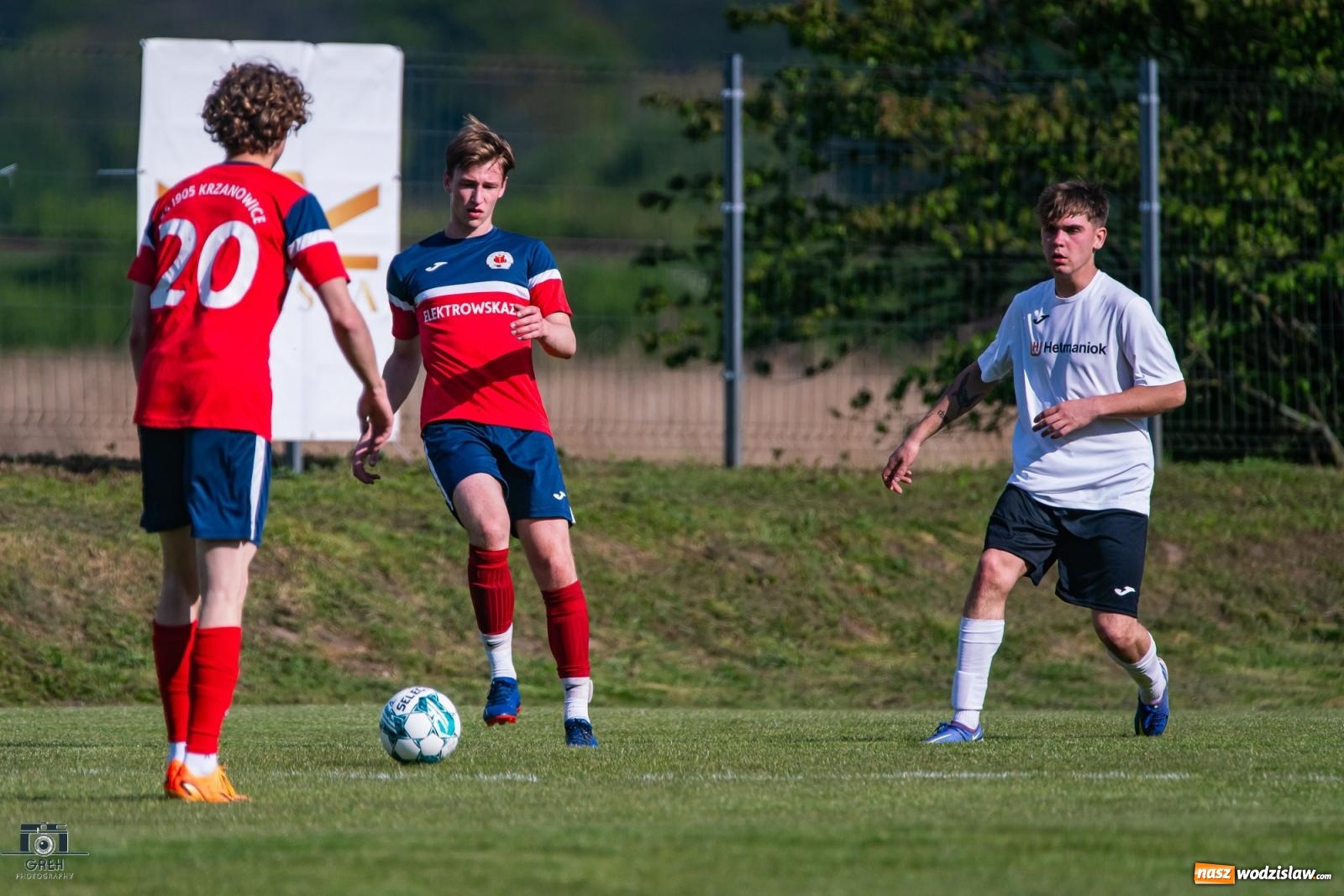 Zdjęcie w galerii na portalu naszwodzislaw.com: Emocje w Bełsznicy. Rozwój górą [FOTO] wiadomości z regionu