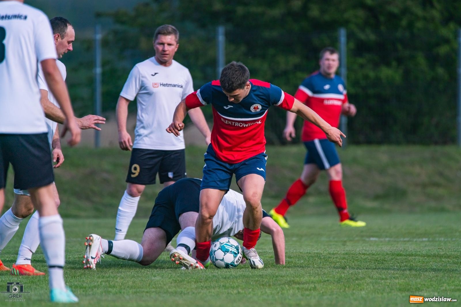 Zdjęcie w galerii na portalu naszwodzislaw.com: Emocje w Bełsznicy. Rozwój górą [FOTO] wiadomości z regionu