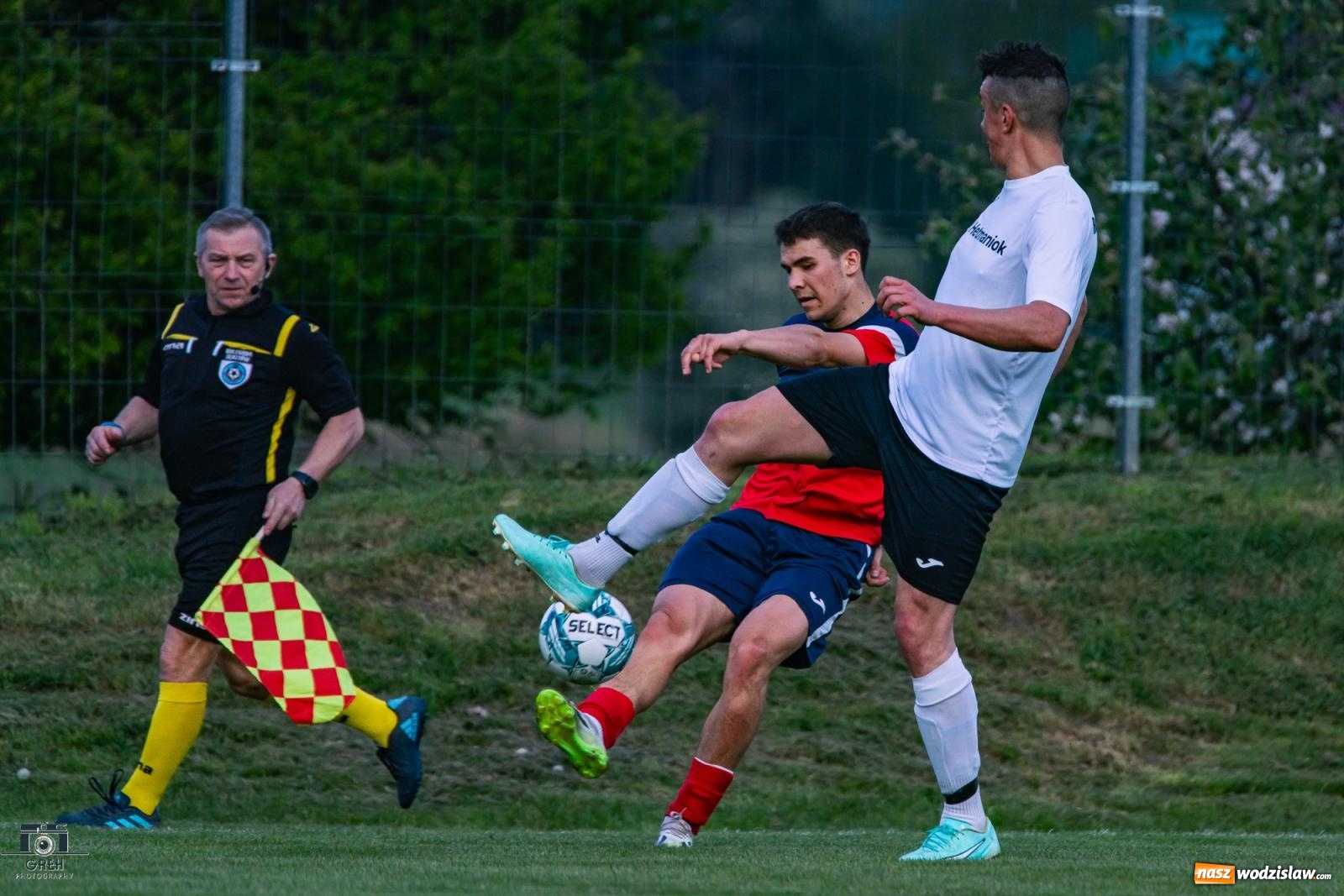 Zdjęcie w galerii na portalu naszwodzislaw.com: Emocje w Bełsznicy. Rozwój górą [FOTO] wiadomości z regionu