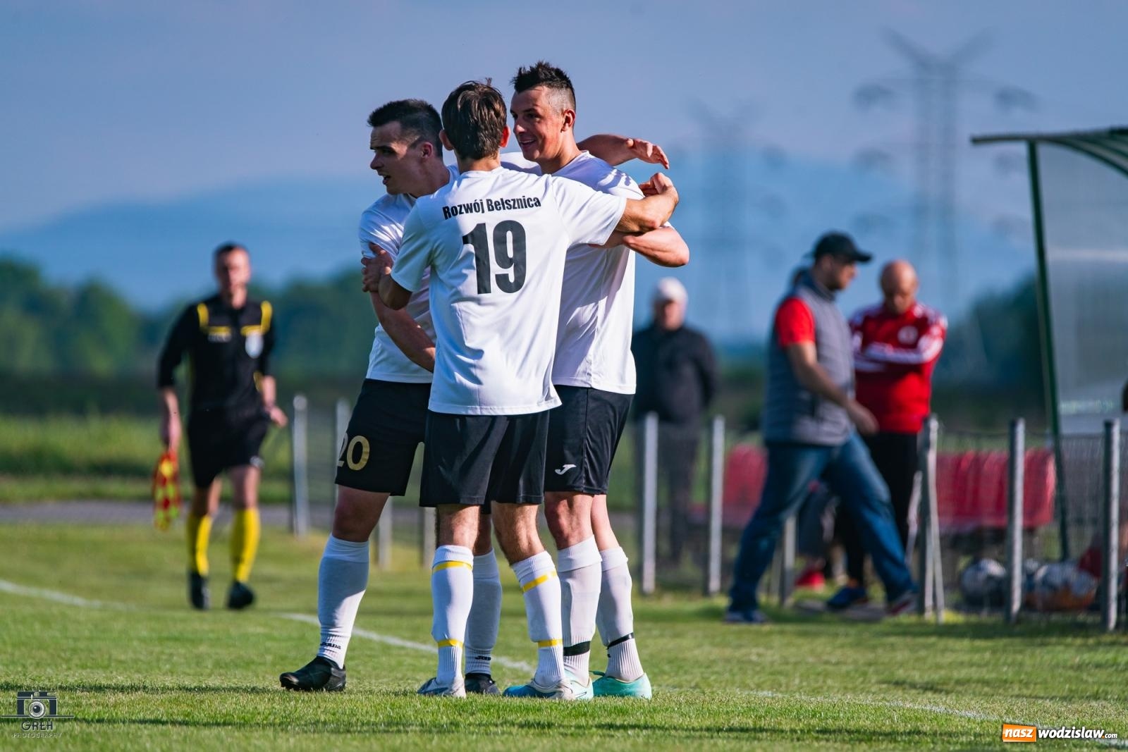 Zdjęcie w galerii na portalu naszwodzislaw.com: Emocje w Bełsznicy. Rozwój górą [FOTO] wiadomości z regionu