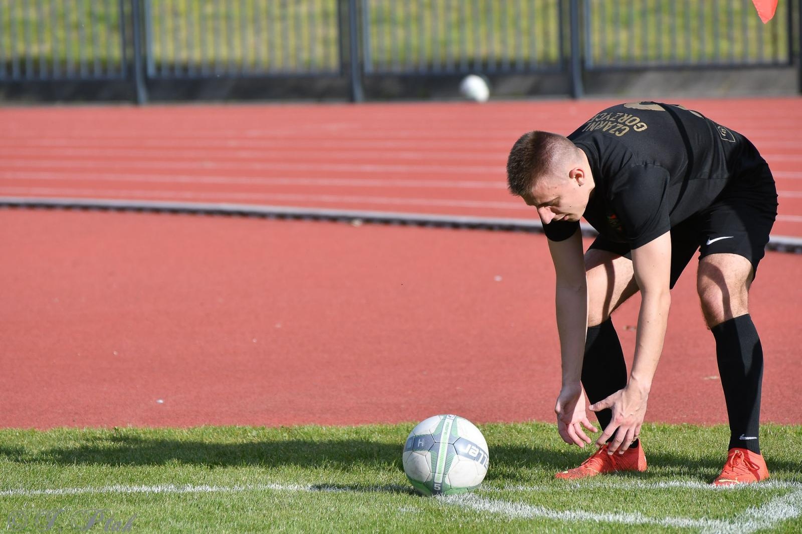 Zdjęcie w galerii na portalu naszwodzislaw.com: Czarni Gorzyce bez punktów w Raciborzu [FOTO] wiadomości z regionu