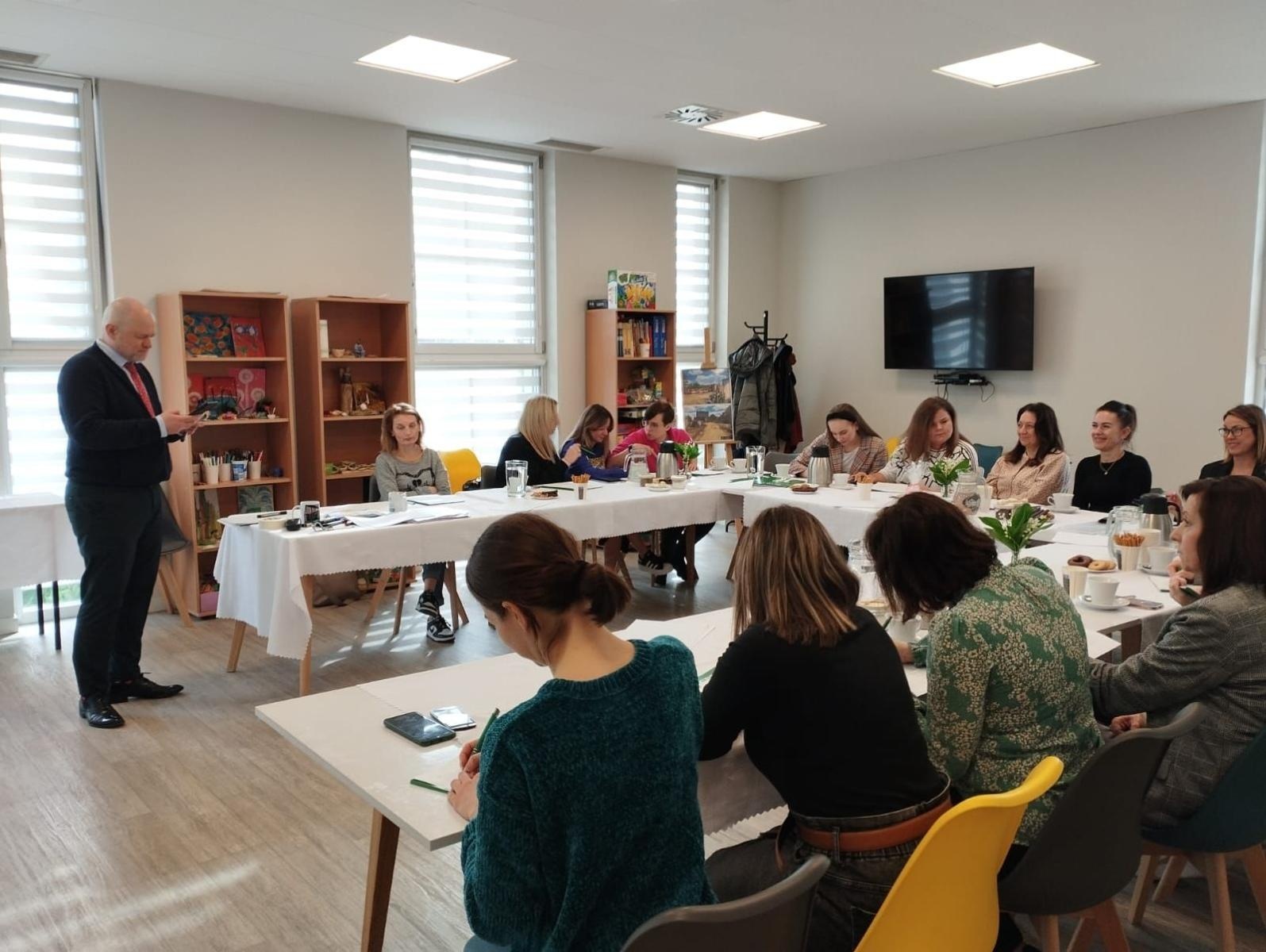 Zdjęcie w galerii na portalu naszwodzislaw.com: Zrozumieć dziecko. Warsztaty dla koordynatorów pieczy zastępczej za nami wiadomości z regionu