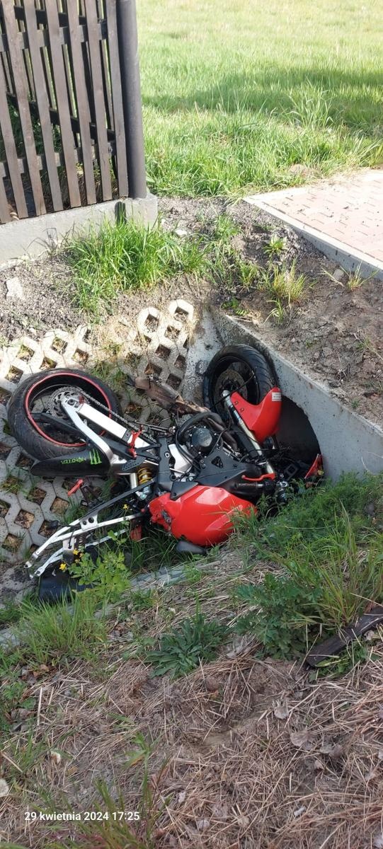 Zdjęcie w galerii na portalu naszwodzislaw.com: Ofiara wypadku z Czarnieckiego nie miała uprawnień wiadomości z regionu