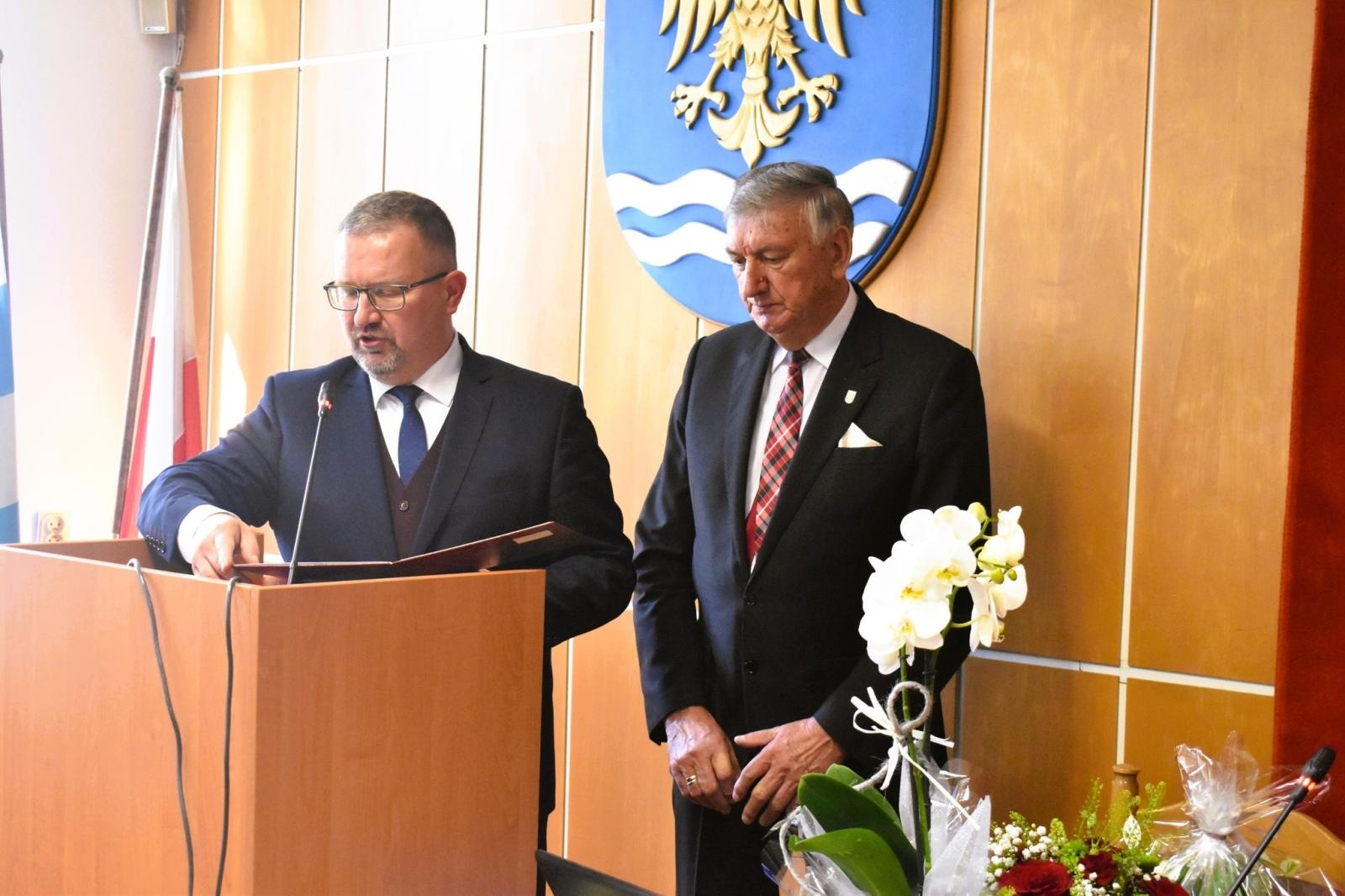 Zdjęcie w galerii na portalu naszwodzislaw.com: Podsumowań nadszedł czas. Ostatnia sesja Rady Gminy Godów za nami wiadomości z regionu