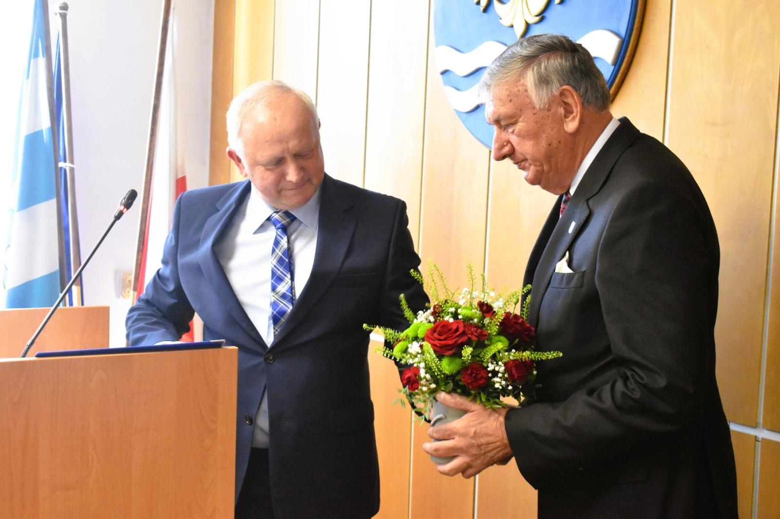 Zdjęcie w galerii na portalu naszwodzislaw.com: Podsumowań nadszedł czas. Ostatnia sesja Rady Gminy Godów za nami wiadomości z regionu