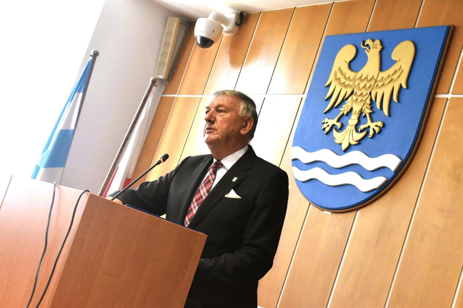 Zdjęcie w galerii na portalu naszwodzislaw.com: Podsumowań nadszedł czas. Ostatnia sesja Rady Gminy Godów za nami wiadomości z regionu