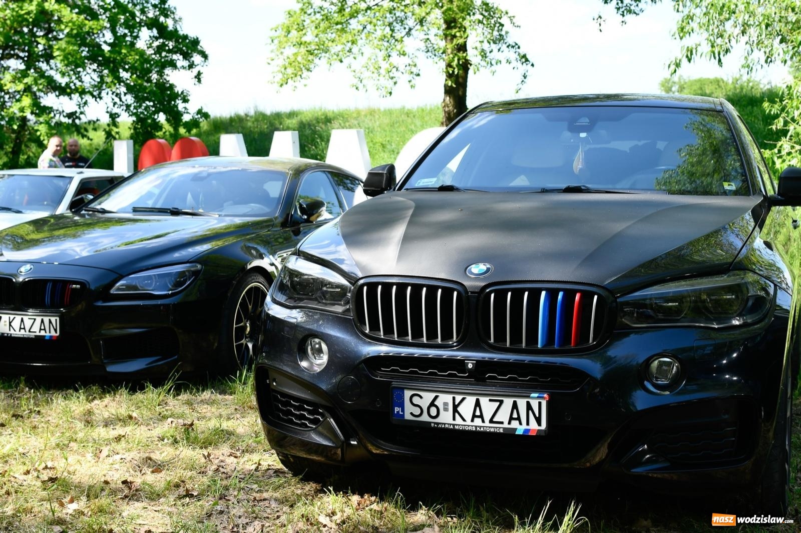 Zdjęcie w galerii na portalu naszwodzislaw.com: Tuningowane wozy na Magicznej Plaży w Bukowie [FOTO i WIDEO] wiadomości z regionu