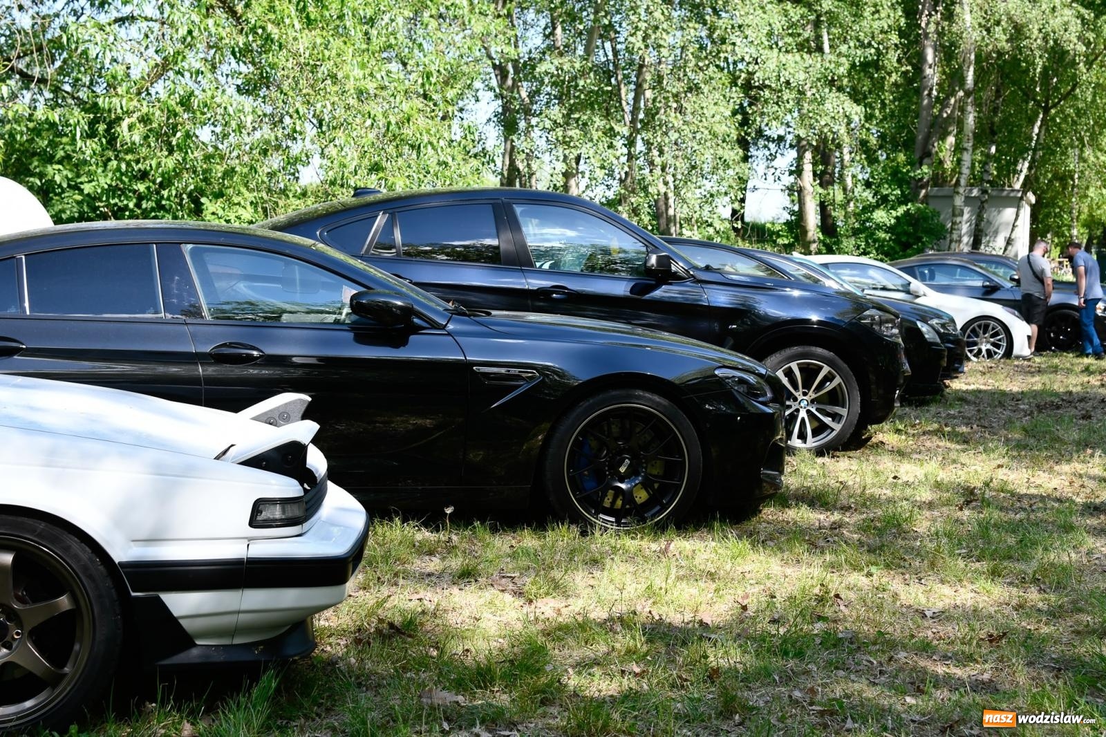 Zdjęcie w galerii na portalu naszwodzislaw.com: Tuningowane wozy na Magicznej Plaży w Bukowie [FOTO i WIDEO] wiadomości z regionu