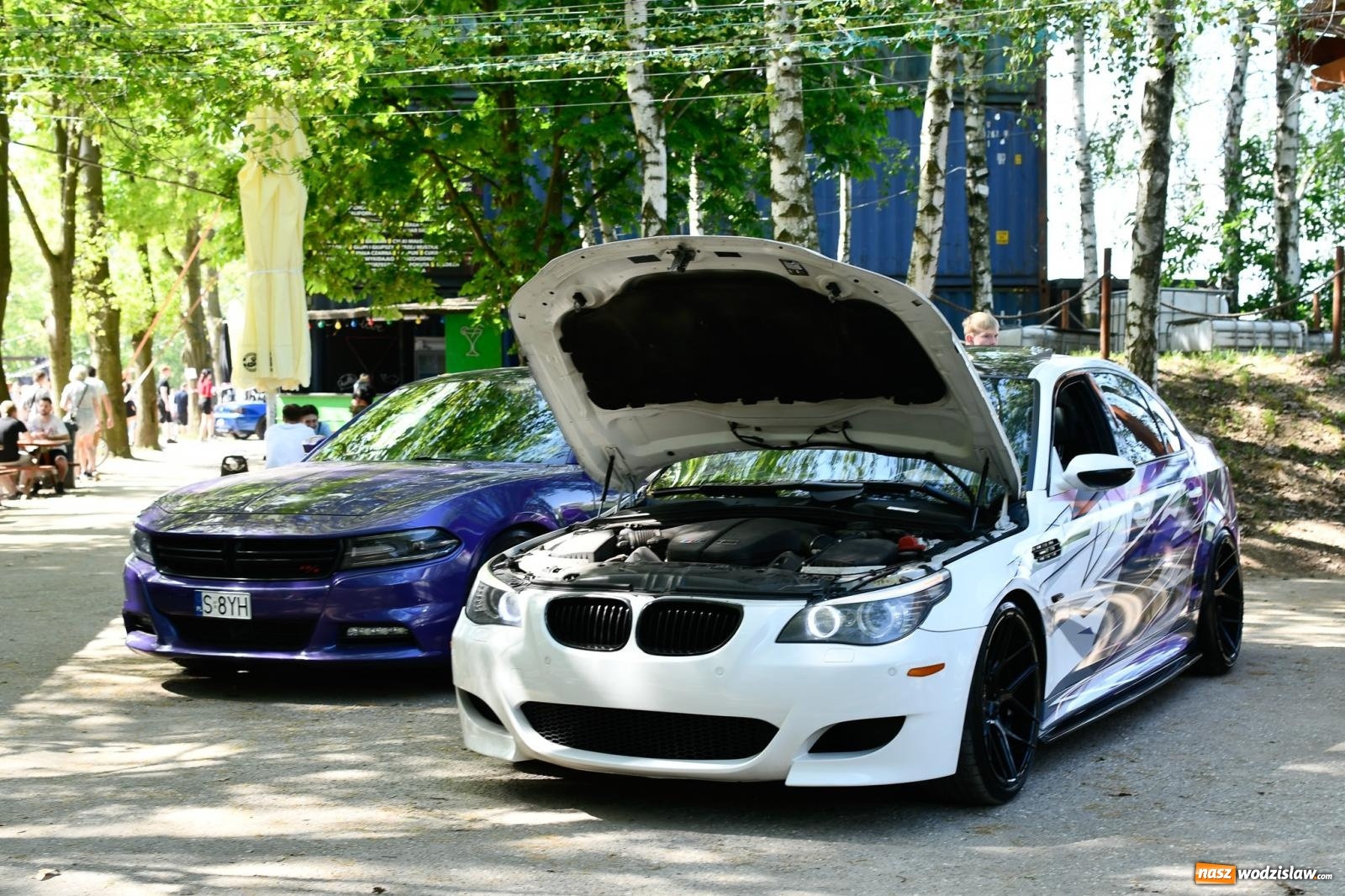 Zdjęcie w galerii na portalu naszwodzislaw.com: Tuningowane wozy na Magicznej Plaży w Bukowie [FOTO i WIDEO] wiadomości z regionu