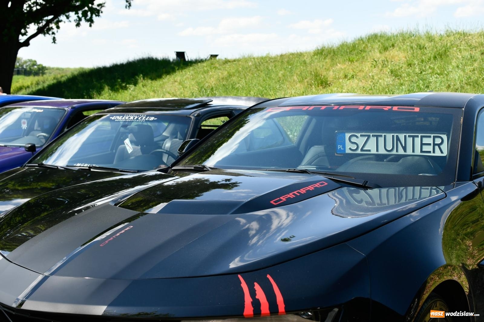 Zdjęcie w galerii na portalu naszwodzislaw.com: Tuningowane wozy na Magicznej Plaży w Bukowie [FOTO i WIDEO] wiadomości z regionu