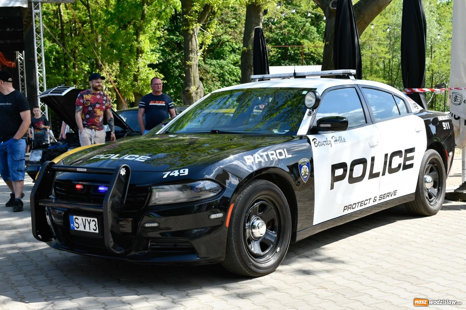 Zdjęcie w galerii na portalu naszwodzislaw.com: Tuningowane wozy na Magicznej Plaży w Bukowie [FOTO i WIDEO] wiadomości z regionu